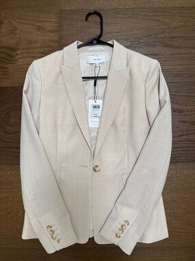 NWT: Reiss Cream Single-Button Blazer with Cream / Tan Tortoise Buttons, sz. 2